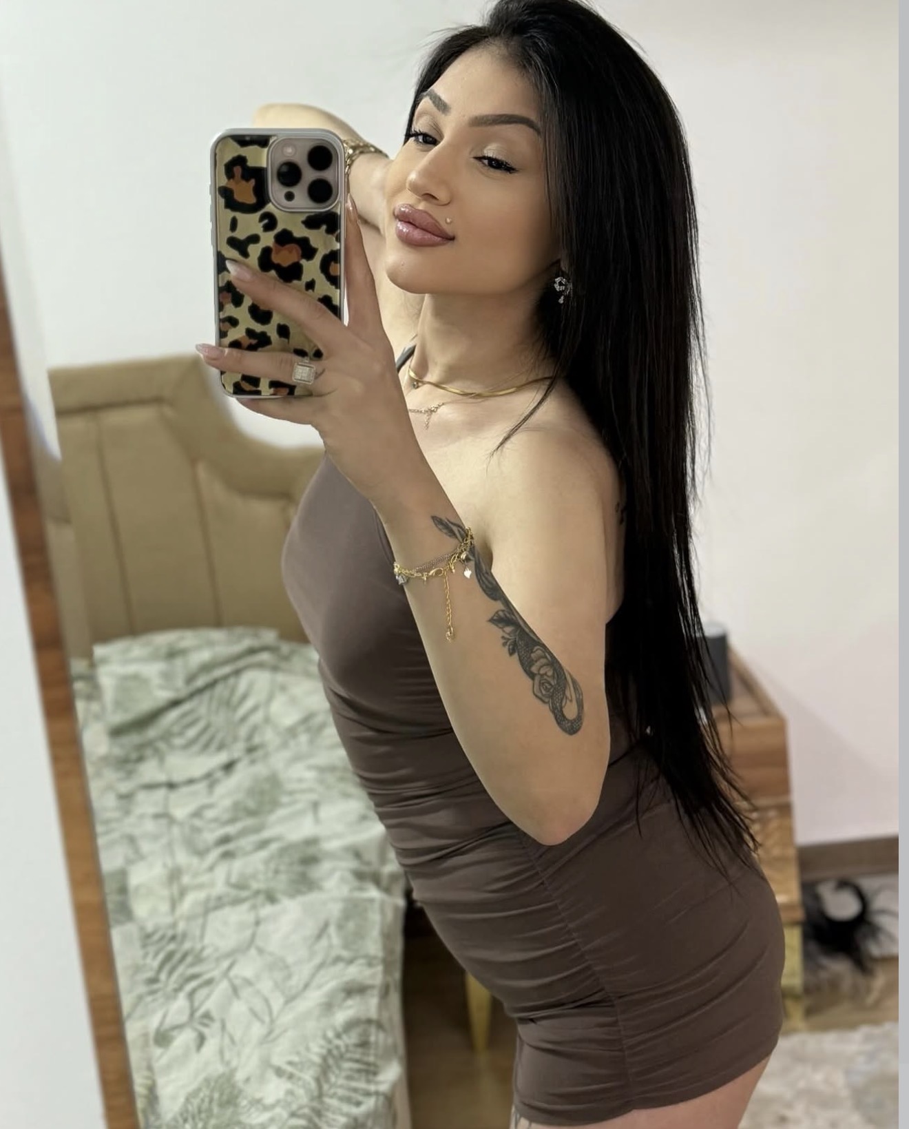 Yaşar Aşkı Bulmuş Kadın Escort Ajda